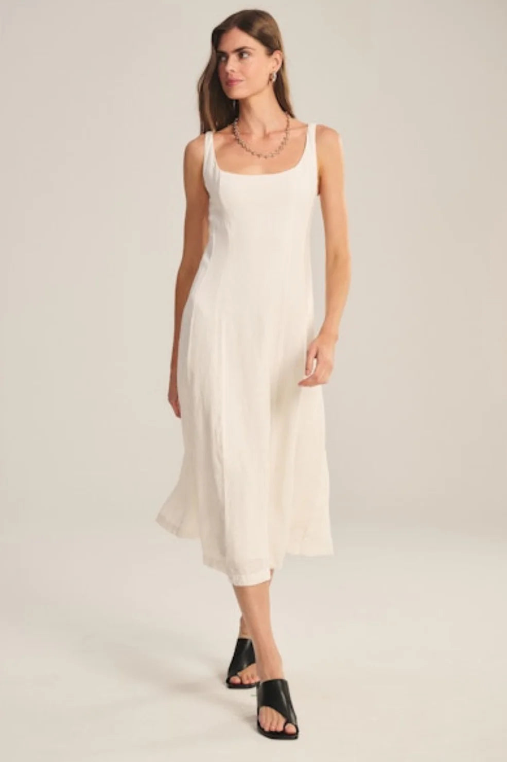 Austen Linen Dress in Chalk | Favour Austen Linen Dress in Chalk | Favour