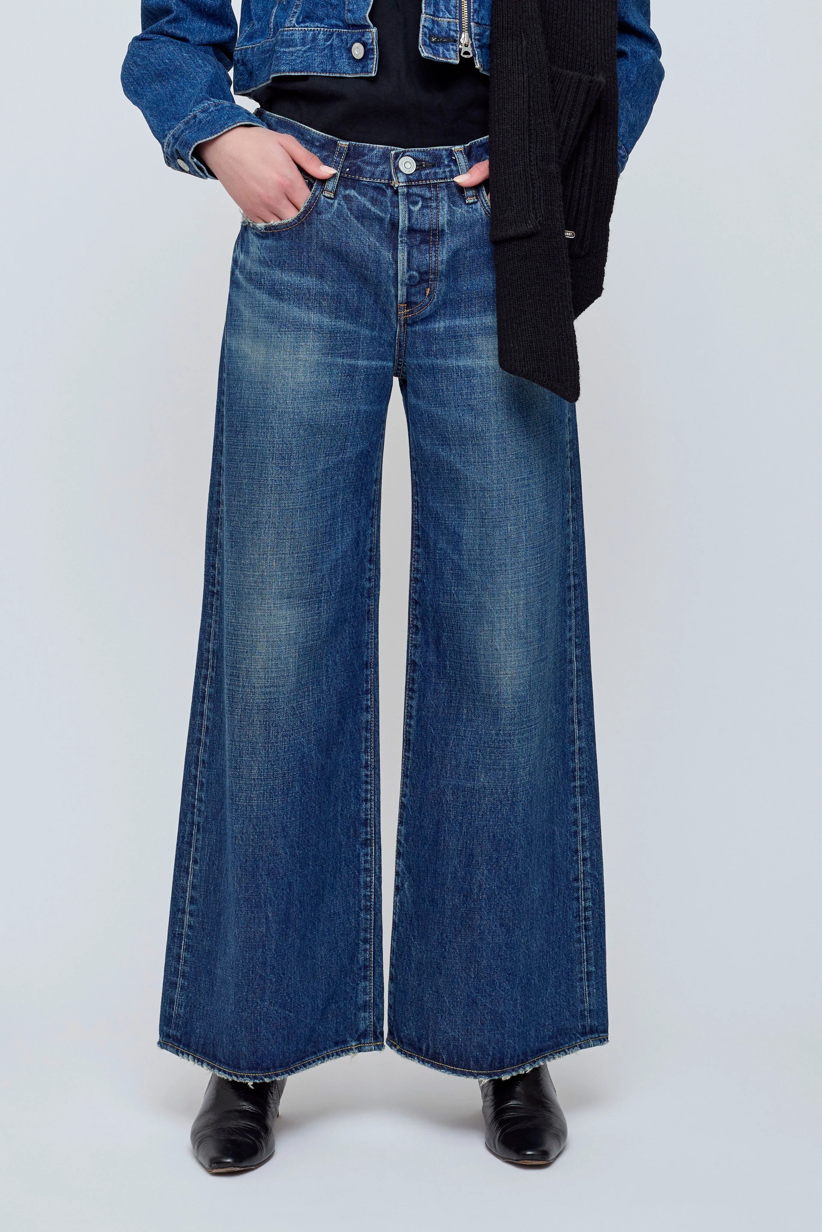 希少27サイズ極美品！MOUSSY　GBL MV WIDESTRAIGHT MOUSSY（マウジー）の「GBL MV WIDE STRAIGHT（デニムパンツ