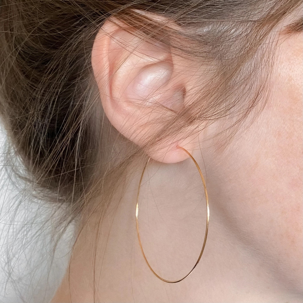 Petite Lola Hoop Earrings in Gold